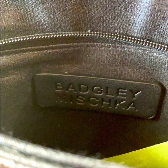 BADGLEY MISCHKA envelope clutch - Picture 2 of 6